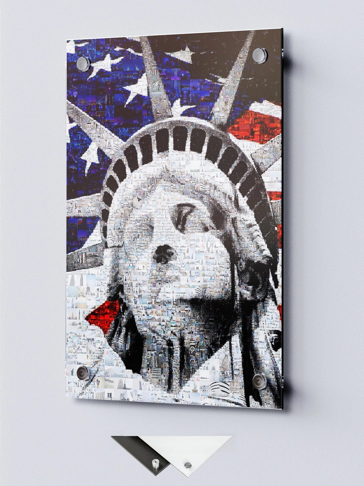 Stunning Mosaic Artwork of the Statue of Liberty - Iconic American Home Decor AtelierMosaics