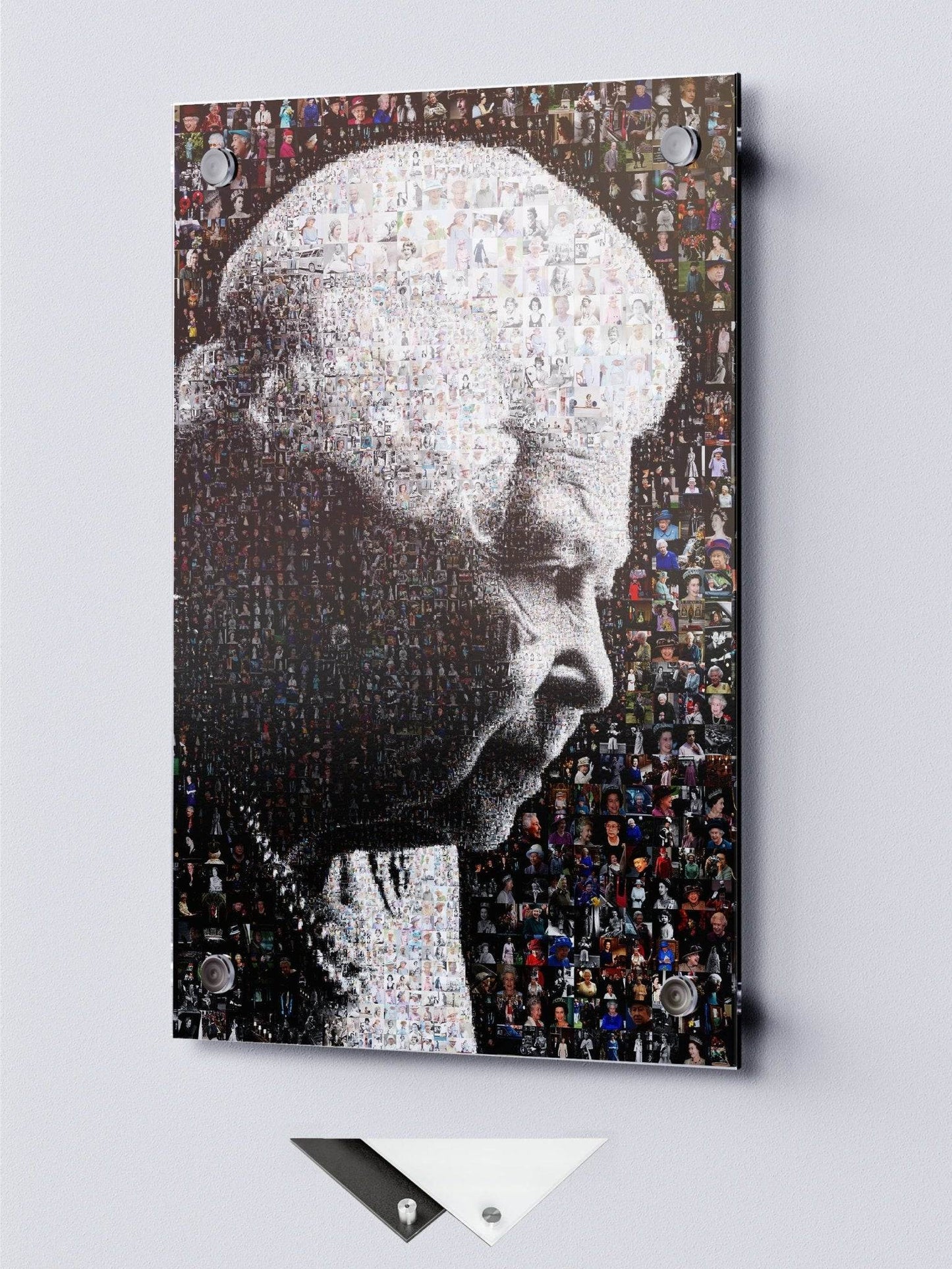 Elegant Elizabeth II Mosaic Artwork - Tribute to the Queen of the UK | Royal Wall Art - AtelierMosaics
