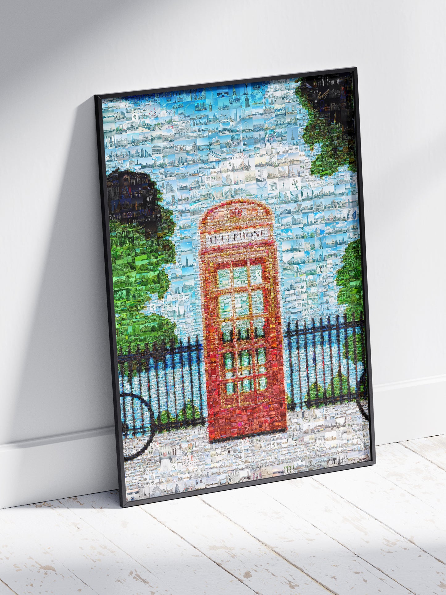 London Mosaic Art: Iconic Red Telephone Box in Stunning Detail | Unique Wall Decor AtelierMosaics