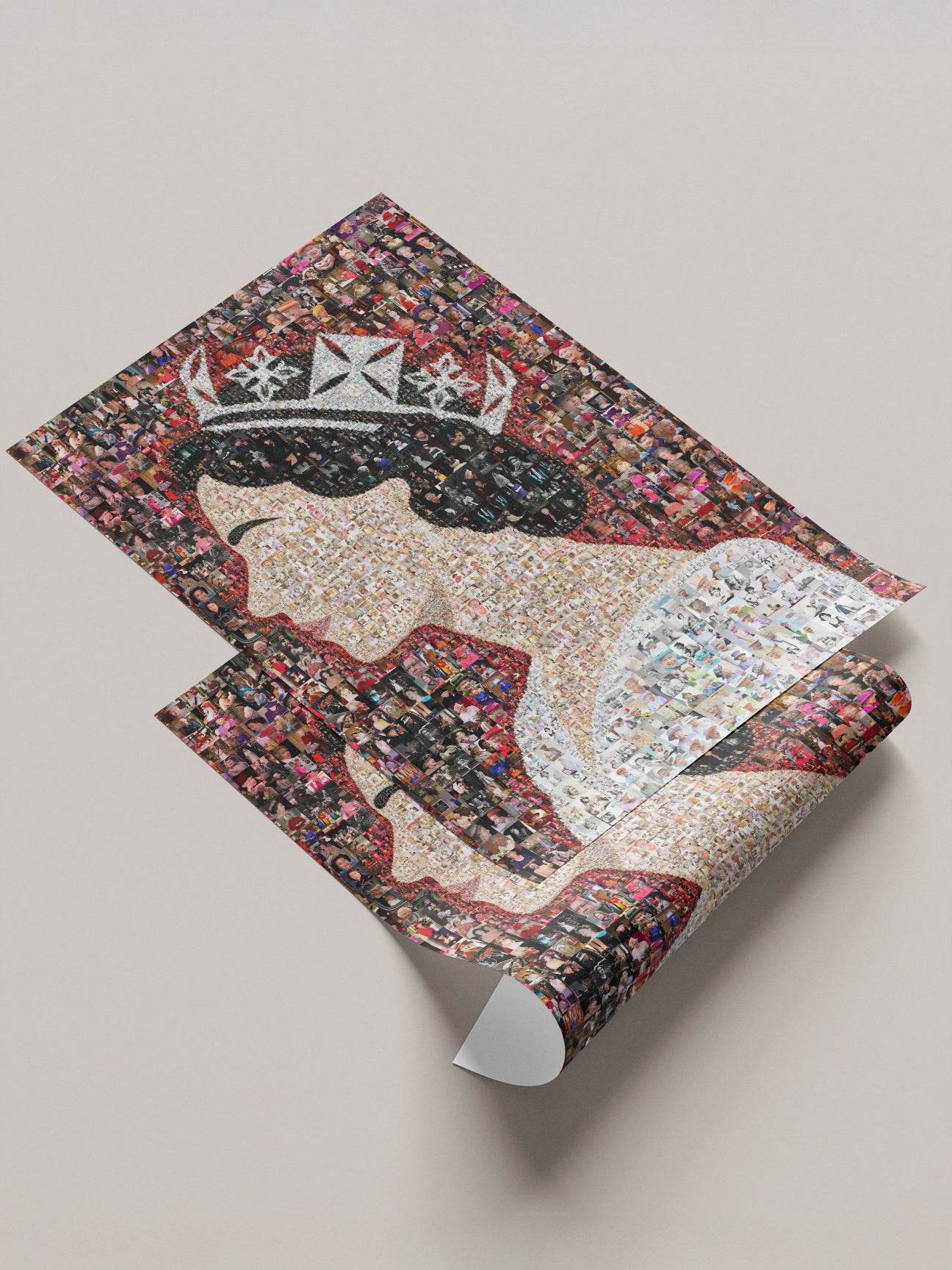 Elegant Mosaic Artwork of Queen Elizabeth II - Tribute to a Timeless Icon - AtelierMosaics